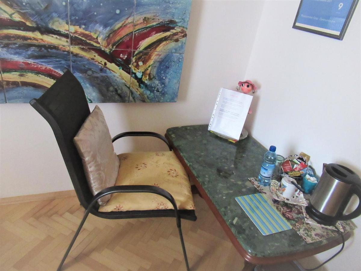 Privatzimmer Graz - Zentrumsnahe Exteriör bild